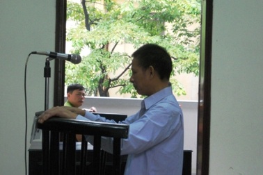 Bênh vực con gái, bố vợ giết chết con rể   