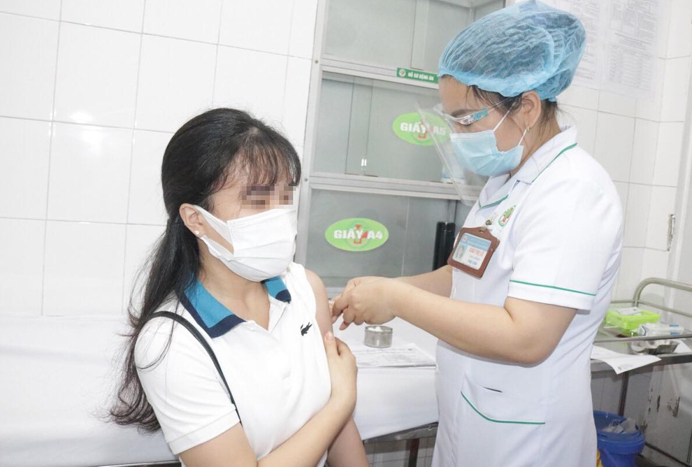 Nghệ An lên tiếng về thông tin tồn một triệu liều vaccine phòng Covid-19 - 1 Nghệ An lên tiếng về thông tin tồn một triệu liều vaccine phòng Covid-19 - 1