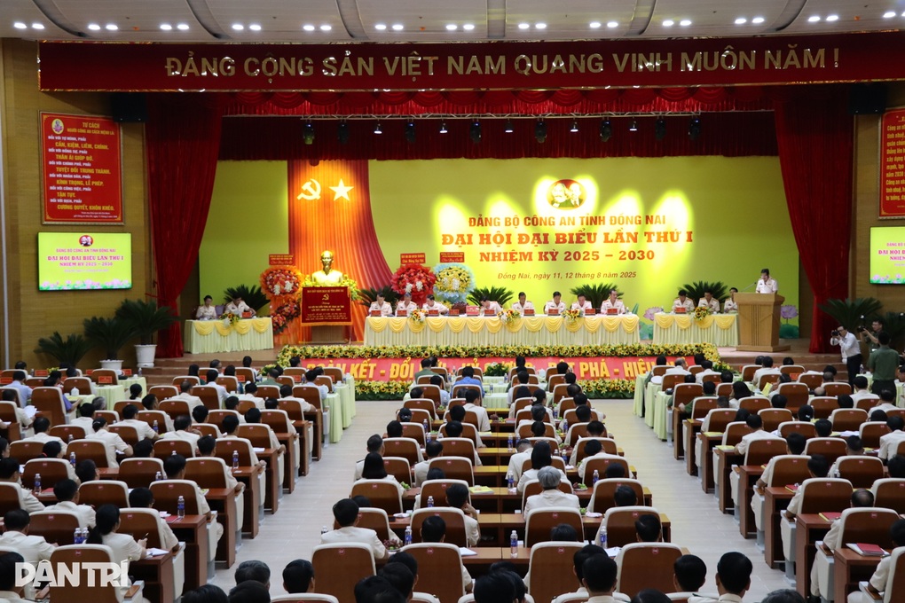 Thiếu tướng Nguyễn Đức Hải giữ chức Bí thư Đảng ủy Công an tỉnh Đồng Nai - 2 Thiếu tướng Nguyễn Đức Hải giữ chức Bí thư Đảng ủy Công an tỉnh Đồng Nai - 2