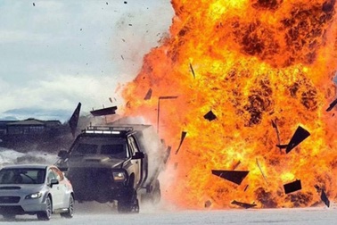 Cuộc "tàn sát" siêu xe trong Fast and Furious 8