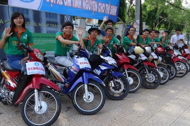 Hàng ngàn suất ăn, nơi ở miễn phí dành cho sĩ tử