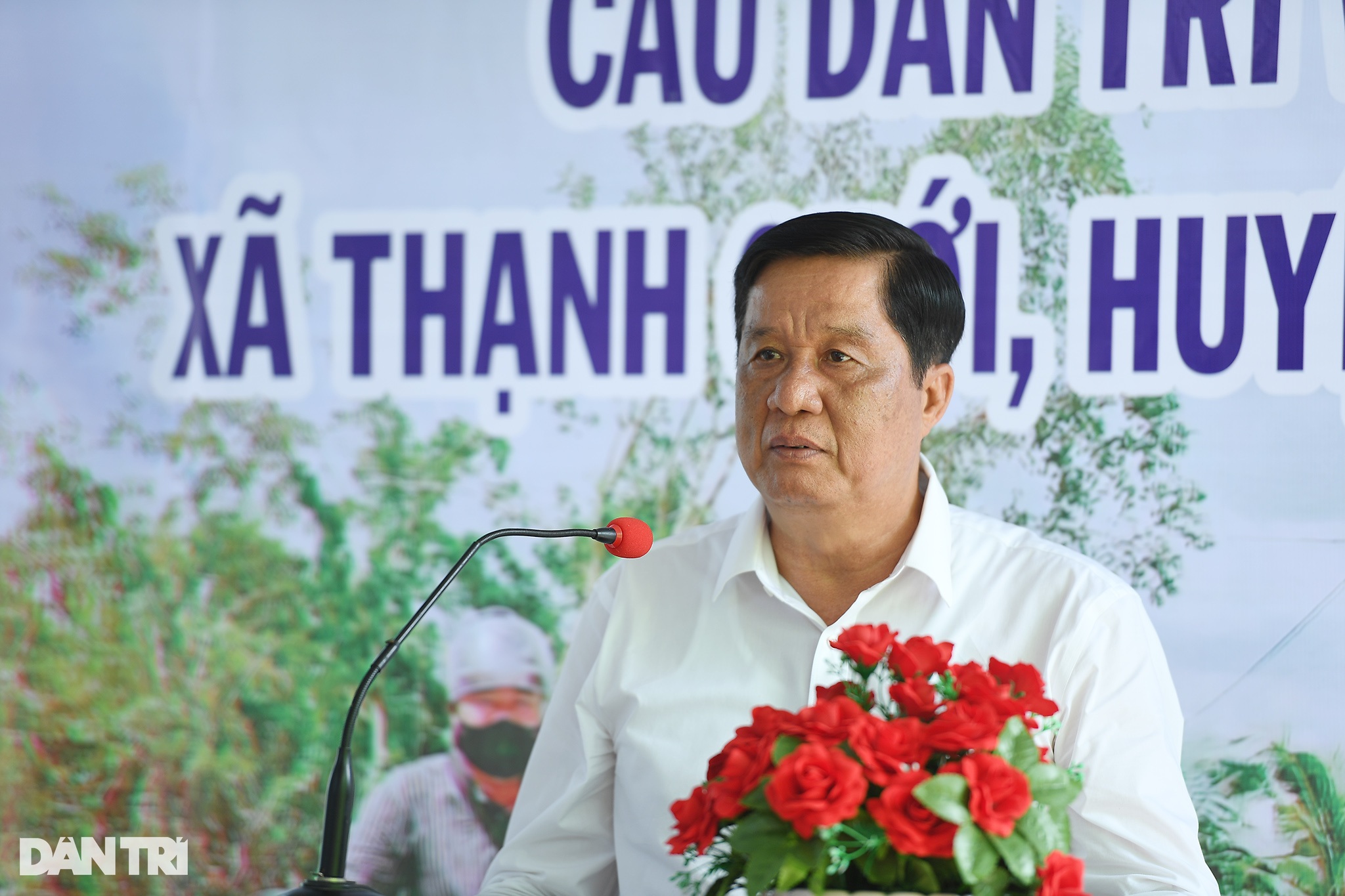 Thêm một cây cầu Dân trí đến với người dân nông thôn Cần Thơ - 2 Thêm một cây cầu Dân trí đến với người dân nông thôn Cần Thơ - 2