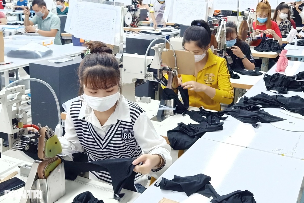 Đăng tải nhu cầu tuyển dụng qua mạng xã hội để lao động tìm việc - 2 Đăng tải nhu cầu tuyển dụng qua mạng xã hội để lao động tìm việc - 2