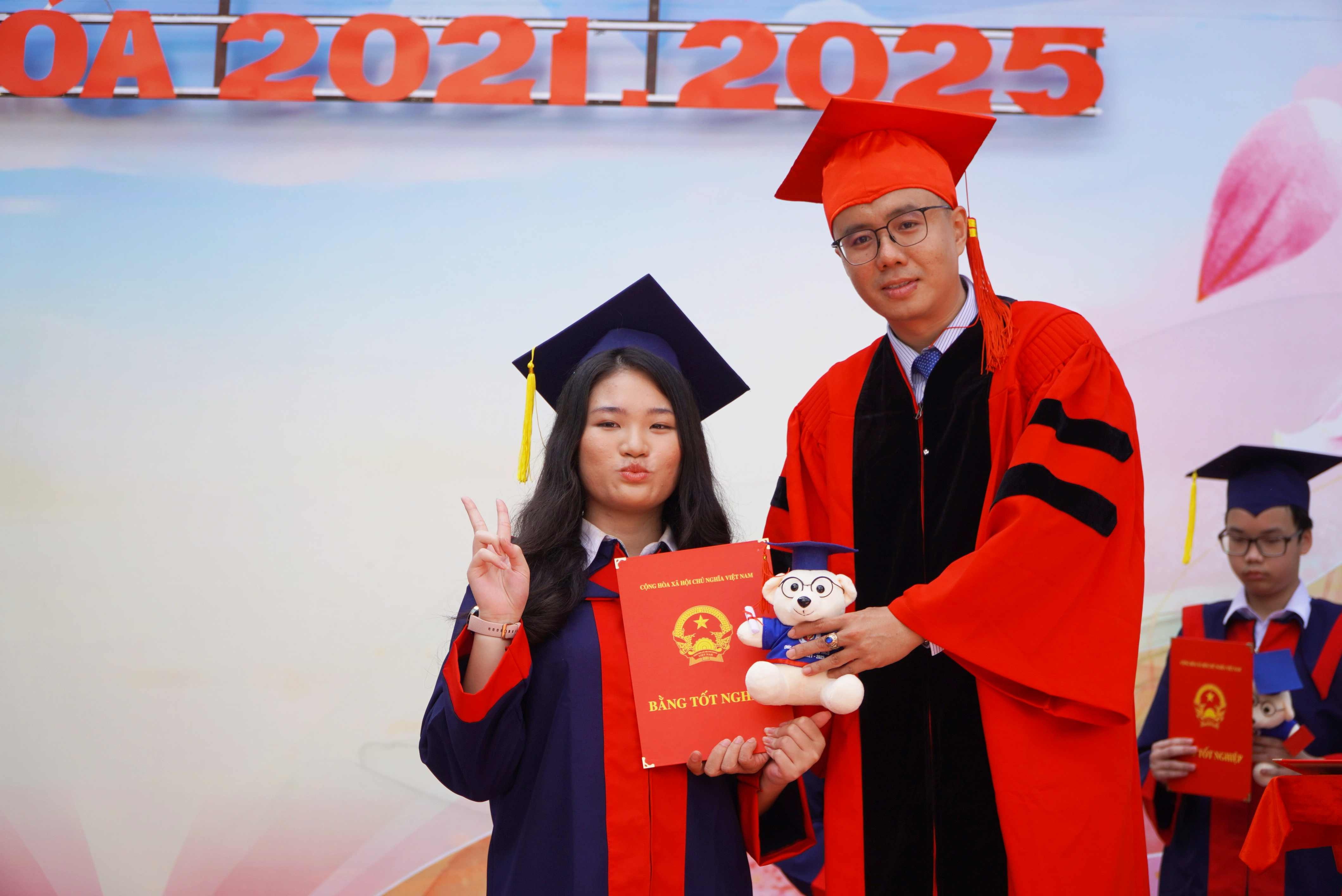 Khoảnh khắc trong veo tuổi 15, học sinh lớp 9 chào đón bước ngoặt mới - 5 Khoảnh khắc trong veo tuổi 15, học sinh lớp 9 chào đón bước ngoặt mới - 5