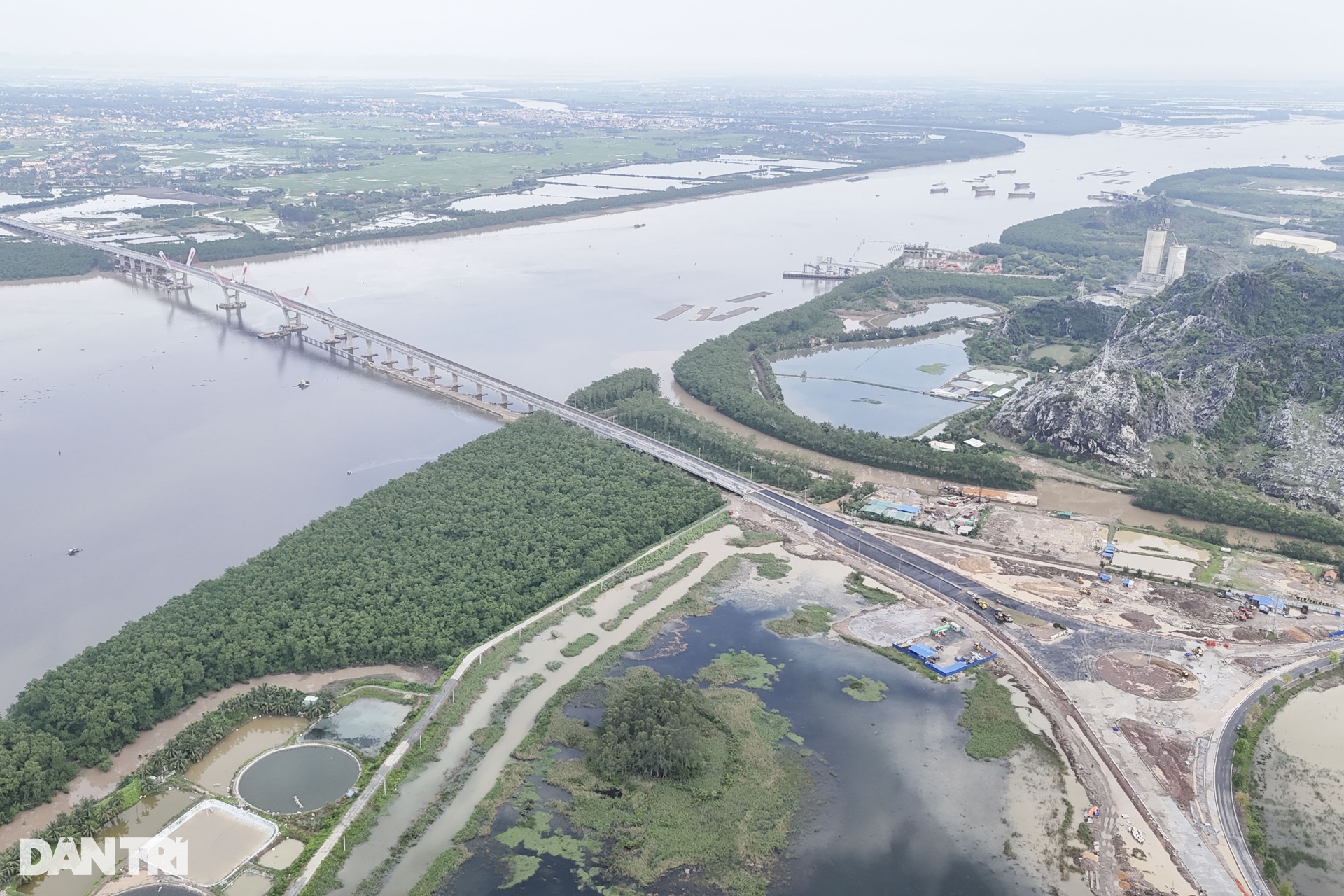 Hình hài cây cầu gần 2.000 tỷ đồng nối Quảng Ninh - Hải Phòng - 15
