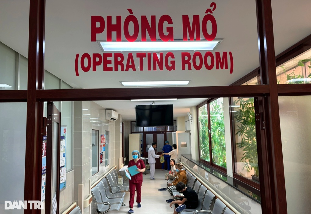 TPHCM: Cấp cứu bệnh nhân bị gãy kim gây tê khi nhổ răng khôn ở phòng khám - 1 TPHCM: Cấp cứu bệnh nhân bị gãy kim gây tê khi nhổ răng khôn ở phòng khám - 1