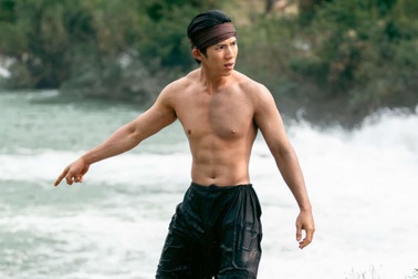 Nam chính điển trai trong phim "Đèn âm hồn" đang gây sốt phòng vé là ai?