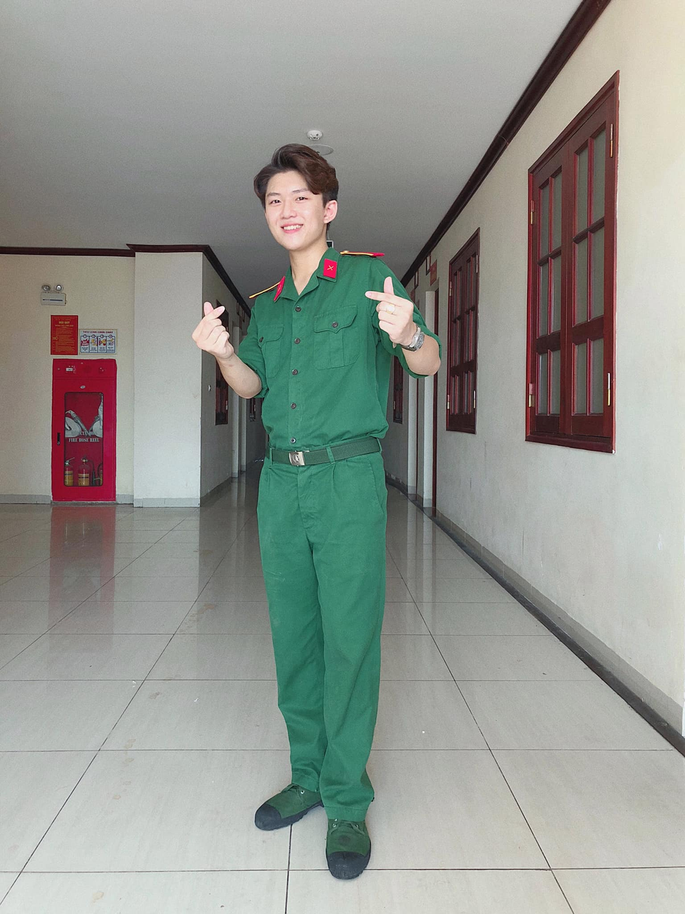 Hotboy Việt đang được giới trẻ Lào săn lùng là ai? - 8 Hotboy Việt đang được giới trẻ Lào săn lùng là ai? - 8
