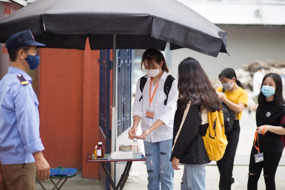 Trường ĐH Đại Nam khẩn cấp kích hoạt chống dịch Covid-19 ở mức độ cao nhất - 7