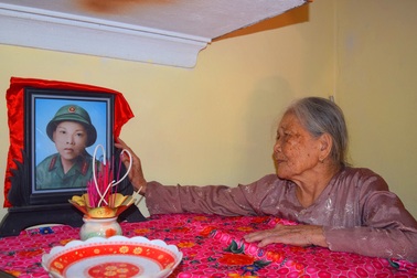 Mẹ Việt Nam Anh hùng suốt nửa thế kỷ mỏi mòn ngóng tin con