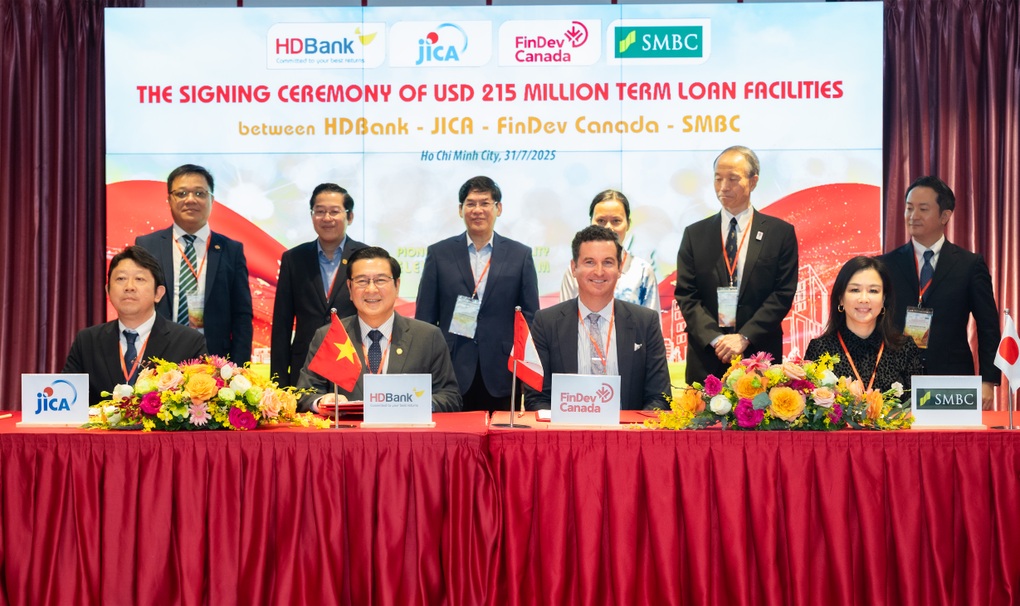 HDBank ký khoản vay hợp vốn trị giá 215 triệu USD với JICA, FinDev Canada và SMBC - 1 HDBank ký khoản vay hợp vốn trị giá 215 triệu USD với JICA, FinDev Canada và SMBC - 1