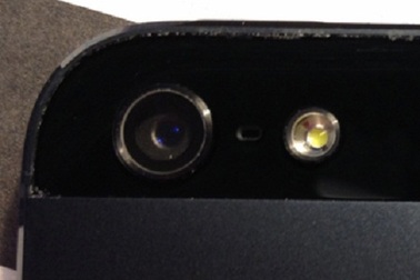 Apple dửng dưng trước lỗi trầy xước của iPhone 5