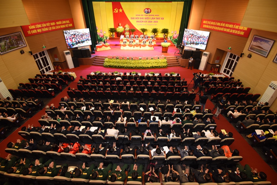 Khai mạc Đại hội đại biểu Đảng bộ tỉnh Quảng Ngãi lần thứ XX - 3 Khai mạc Đại hội đại biểu Đảng bộ tỉnh Quảng Ngãi lần thứ XX - 3