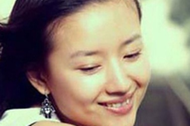 Đổng Khiết thực sự mang bầu!