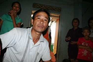 Tôn vinh những anh hùng cứu người trong lũ dữ