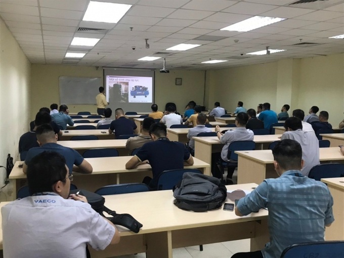Công ty CP Quốc tế BHL Group huấn luyện an toàn vận hành thiết bị áp lực tại Công ty TNHH MTV Kỹ thuật máy bay (VAECO), TP Hà Nội.