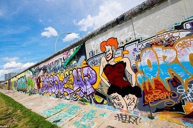 Những mảng tường Berlin lưu lạc về đâu?