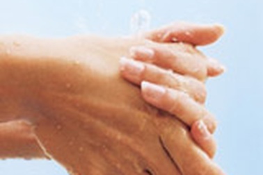 Rửa tay để phòng bệnh cúm