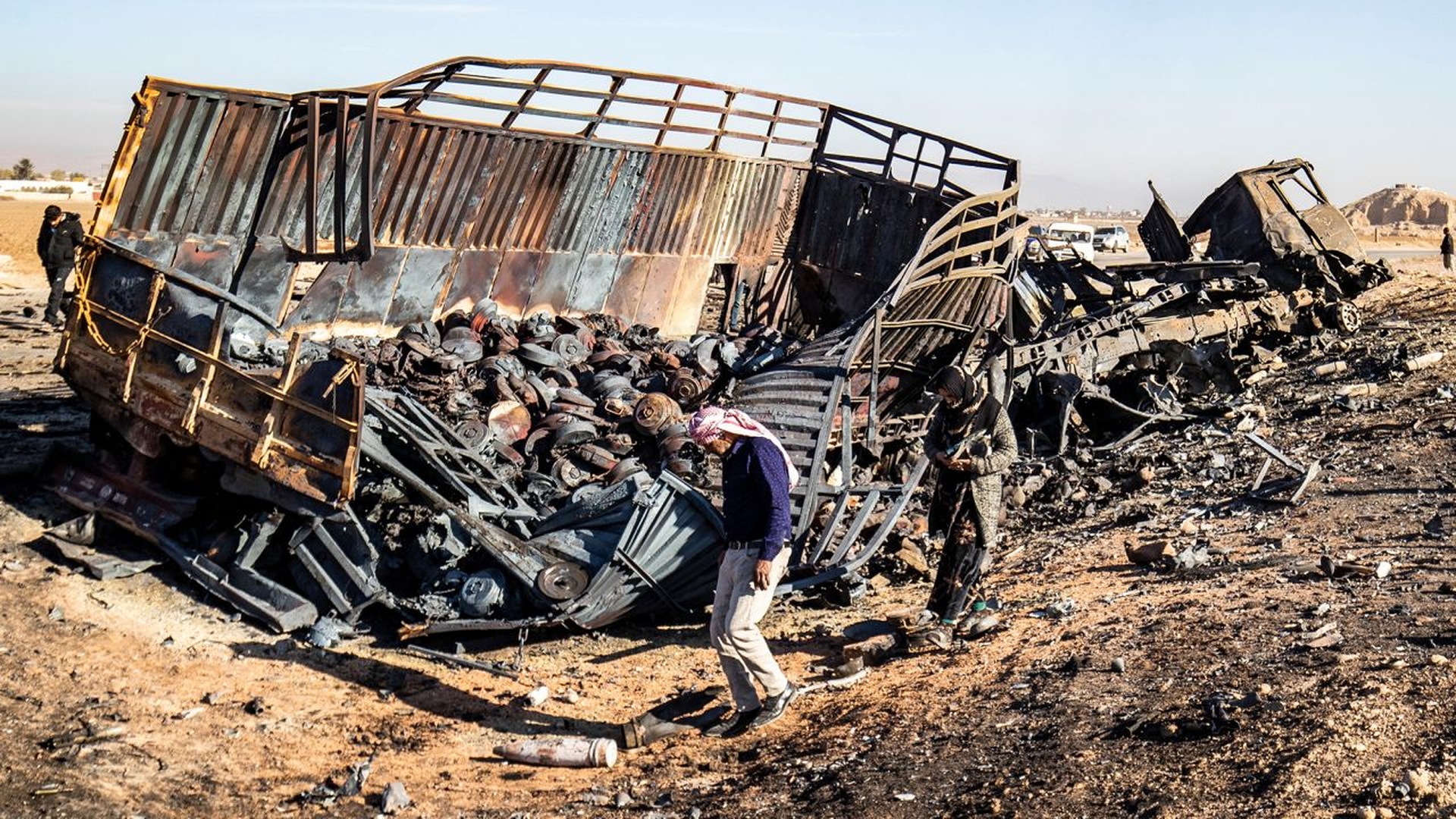 Israel dội hỏa lực, hạm đội Syria bị xóa sổ sau một đêm - 2 Israel dội hỏa lực, hạm đội Syria bị xóa sổ sau một đêm - 2