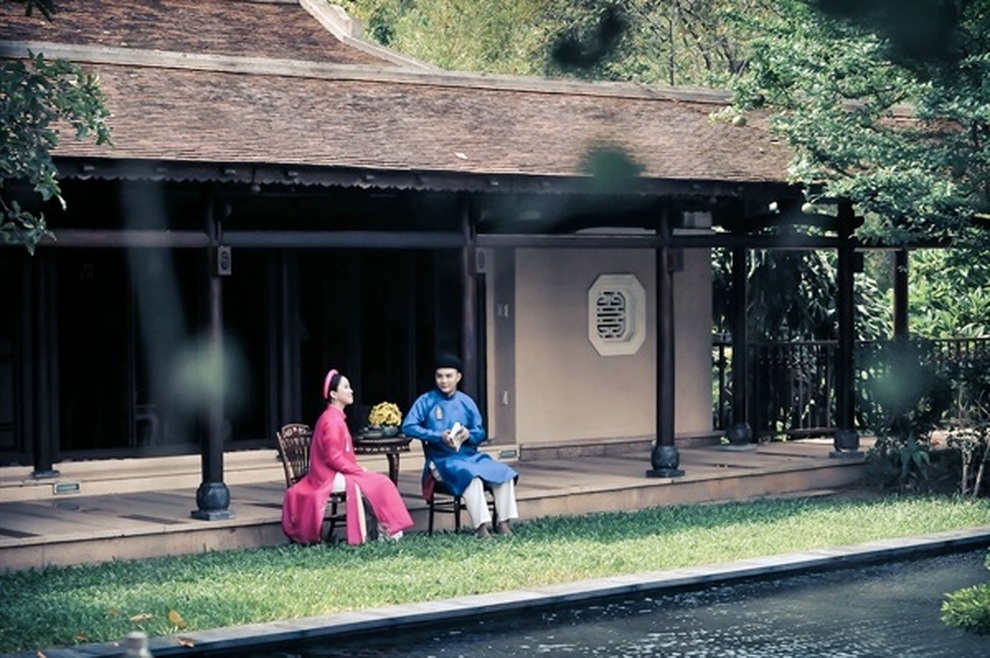 Điểm nhấn áo dài Huế tại Liên hoan Phim Việt Nam XXII - 6 Điểm nhấn áo dài Huế tại Liên hoan Phim Việt Nam XXII - 6