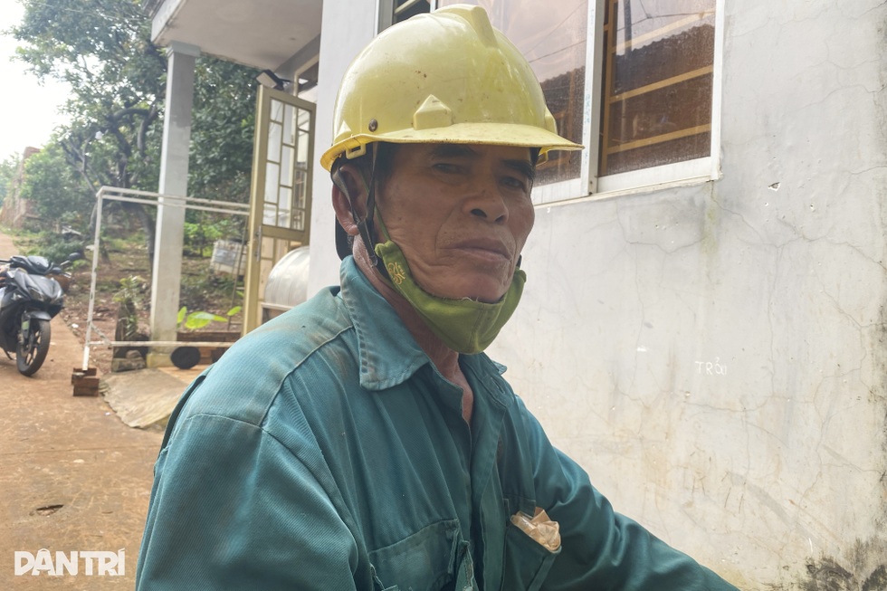 Hơn trăm hộ dân Bình Phước bịt mũi sống cam chịu gần cơ sở tái chế nhựa - 3 Hơn trăm hộ dân Bình Phước bịt mũi sống cam chịu gần cơ sở tái chế nhựa - 3