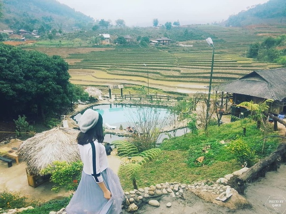 Thầy giáo bỏ nghề, cải tạo “vũng nước” ven nhà thành “tiểu Bali” thu chục triệu mỗi tháng - 5 Thầy giáo bỏ nghề, cải tạo “vũng nước” ven nhà thành “tiểu Bali” thu chục triệu mỗi tháng - 5