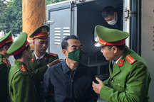 Cựu Thứ trưởng Tô Anh Dũng hầu tòa phúc thẩm đại án "chuyến bay giải cứu"