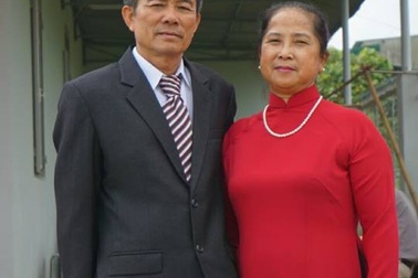 Người gieo chữ nơi bom đạn vừa dứt