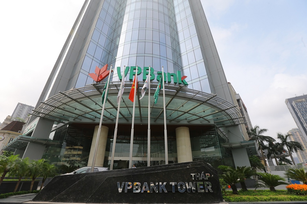 VPBank công bố tăng trưởng tín dụng ngân hàng mẹ đạt 31% năm 2022 - 1 VPBank công bố tăng trưởng tín dụng ngân hàng mẹ đạt 31% năm 2022 - 1