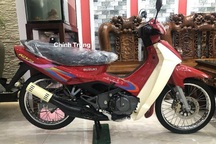 Xe máy 17 năm còn “zin” giá chát; Hoa ngoại chục triệu đại gia tranh nhau rước