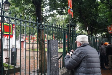 Hàng loạt điểm tham quan ở Hà Nội mở cửa đón khách trở lại