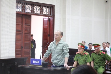 Phúc thẩm “kỳ án” cướp đò trên sông Ka Long và "kỷ lục" hầu toà của bị cáo