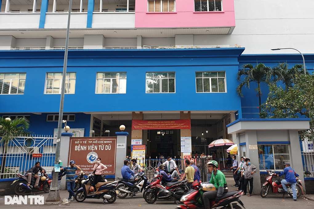 Nhiều sản phụ tại Bệnh viện Từ Dũ TPHCM bị quấy rối sau khi xuất viện - 1