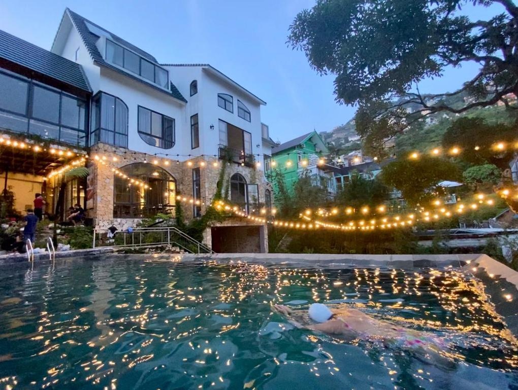 14 người nghi bị ngộ độc thực phẩm tại homestay ở Tam Đảo - 1 14 người nghi bị ngộ độc thực phẩm tại homestay ở Tam Đảo - 1