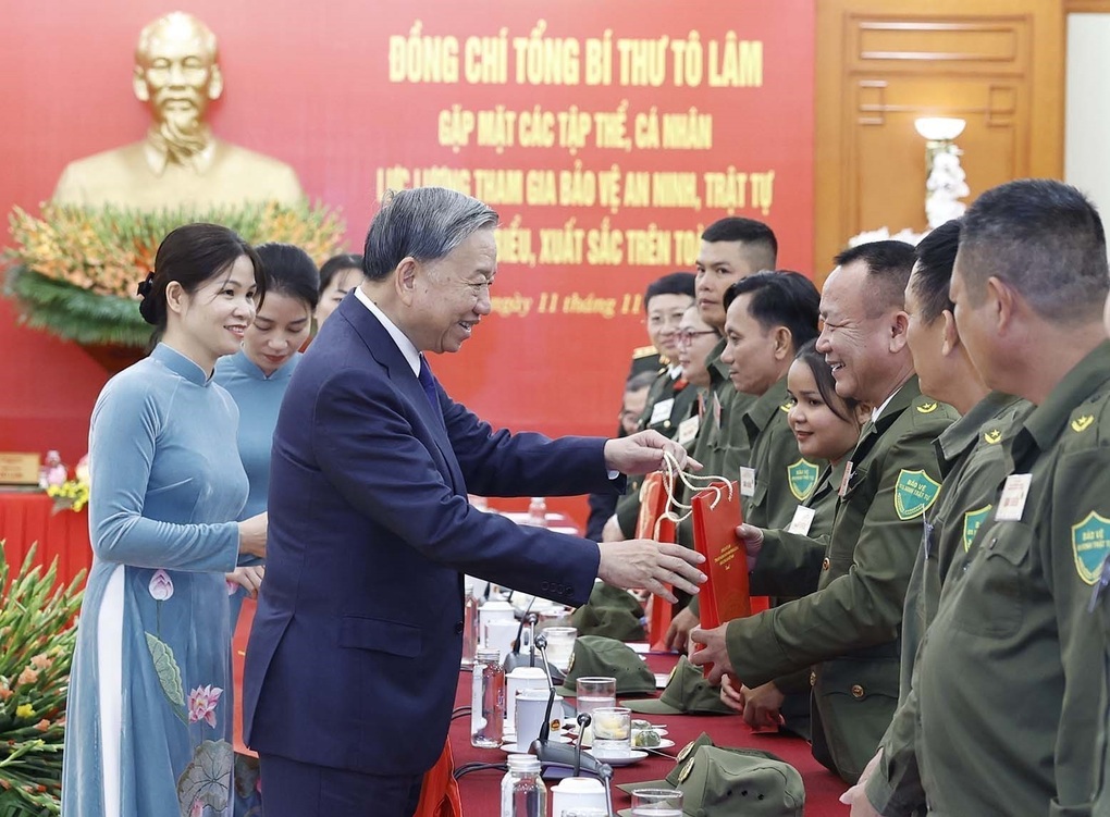 Tổng Bí thư: An ninh cơ sở là bộ phận quan trọng của an ninh quốc gia - 1