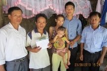 56 triệu đồng đến với cháu bé trọng bệnh chỉ có cơm chan với nước canh