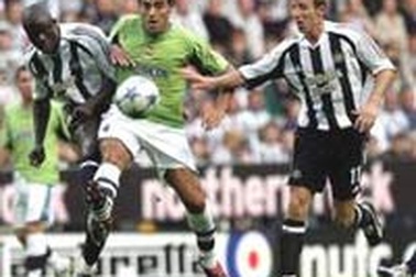 Newcastle tạm biệt giấc mơ châu Âu 