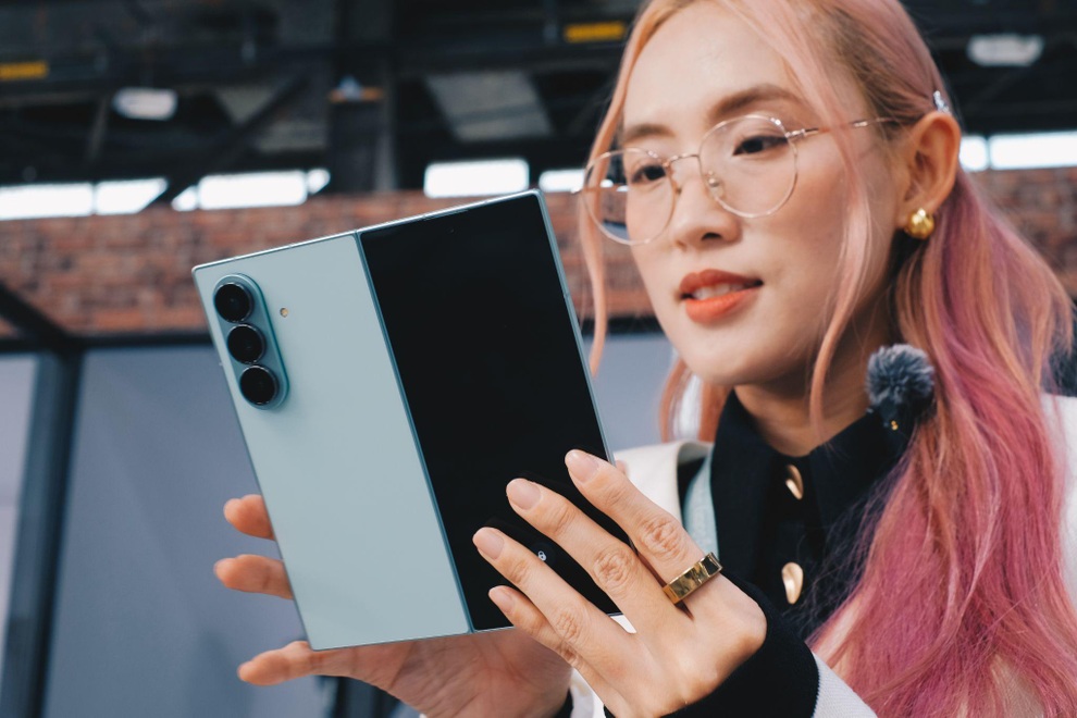 Galaxy Z Fold7 thuyết phục cả người dùng cũ lẫn mới nhờ loạt nâng cấp rõ rệt - 7 Galaxy Z Fold7 thuyết phục cả người dùng cũ lẫn mới nhờ loạt nâng cấp rõ rệt - 7