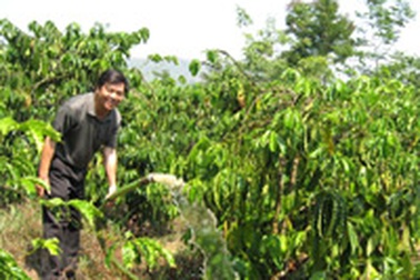 Ông giáo Huân và chiếc máy bơm “kỳ lạ”