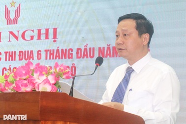 Đảm bảo khen thưởng đúng nguyên tắc "thành tích đến đâu, khen đến đó"
