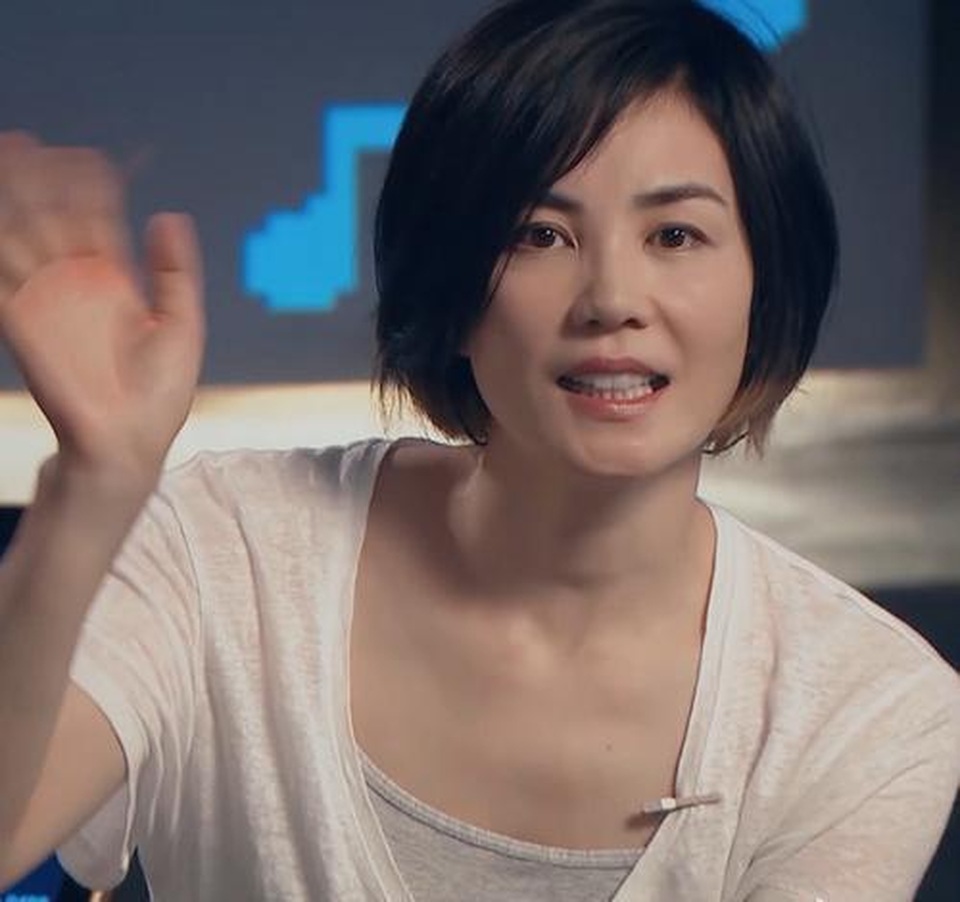 Nhan sắc tuổi 51 của “thiên hậu” Vương Phi - 2