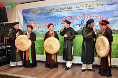 Kỷ niệm lần thứ 5 chương trình Không gian Văn hóa Việt tại Berlin