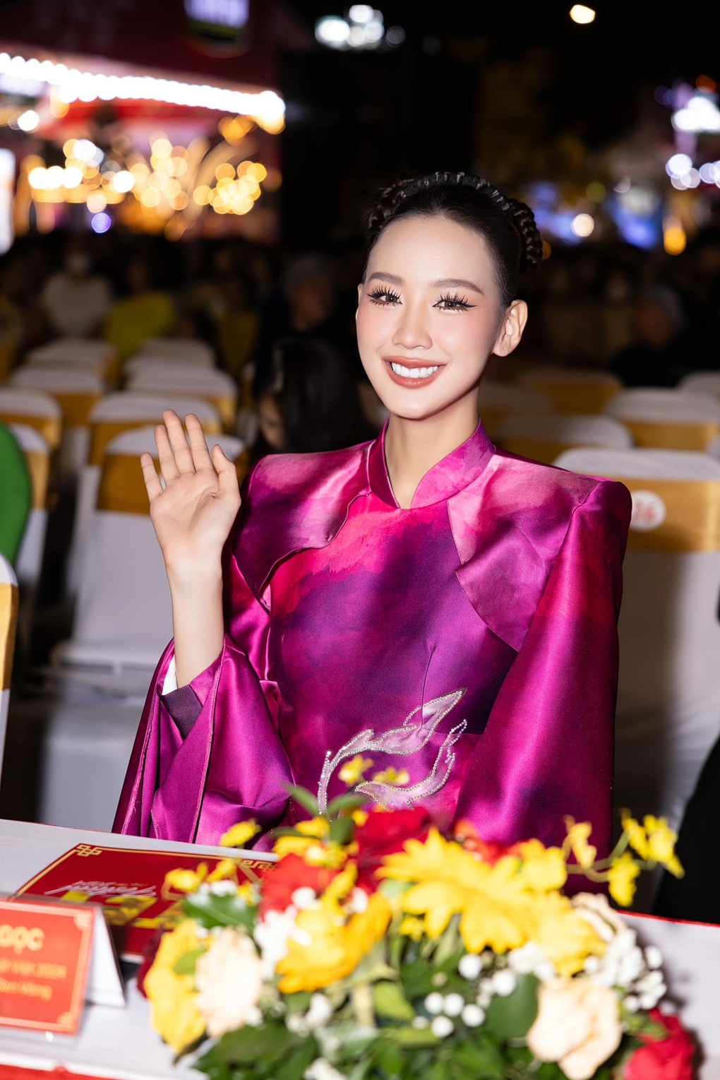 Bảo Ngọc sau nhiệm kỳ hoa hậu: Nhuận sắc, chăm chỉ hoạt động xã hội - 6 Bảo Ngọc sau nhiệm kỳ hoa hậu: Nhuận sắc, chăm chỉ hoạt động xã hội - 6