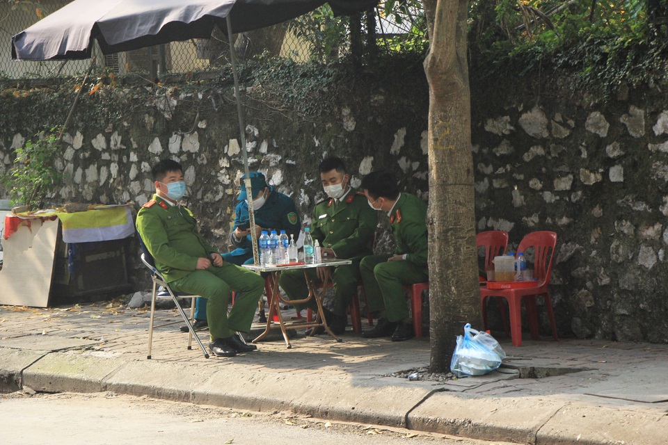 Hà Nội: Khu vực cách ly nhà bệnh nhân 21 nhiễm nCoV - 5 Hà Nội: Khu vực cách ly nhà bệnh nhân 21 nhiễm nCoV - 5