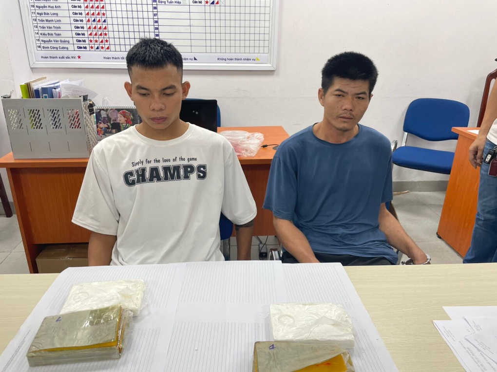 Công an Hà Nội triệt phá đường dây ma túy từ Điện Biên - 1 Công an Hà Nội triệt phá đường dây ma túy từ Điện Biên - 1
