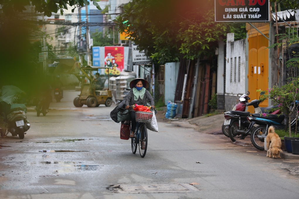 Lao động tự trả lương nguy cơ cao lọt lưới an sinh - 3 Lao động tự trả lương nguy cơ cao lọt lưới an sinh - 3