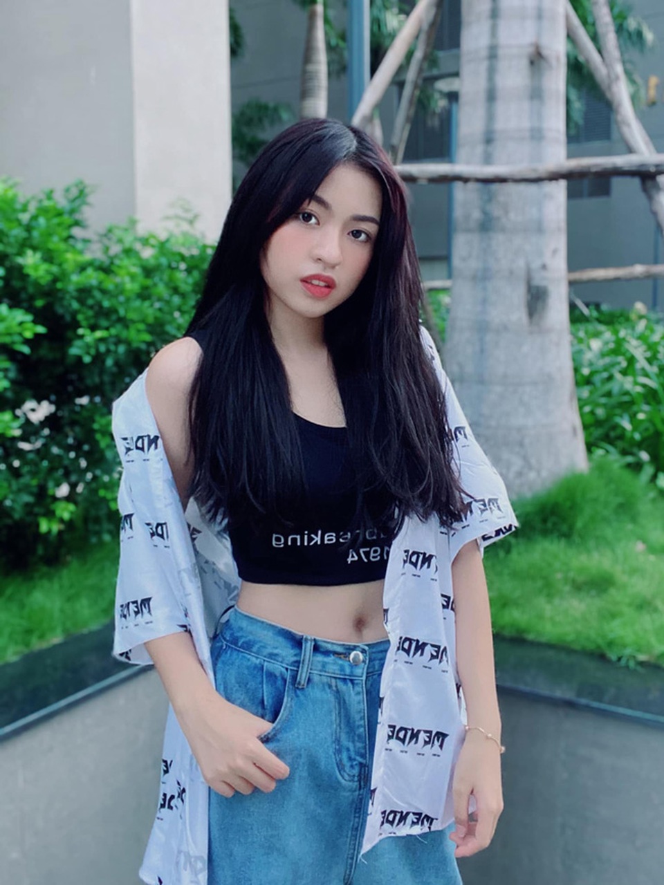Hot girl trứng rán rũ bỏ vẻ ngây thơ, ngày càng gợi cảm và quyến rũ - 16 Hot girl trứng rán rũ bỏ vẻ ngây thơ, ngày càng gợi cảm và quyến rũ - 16