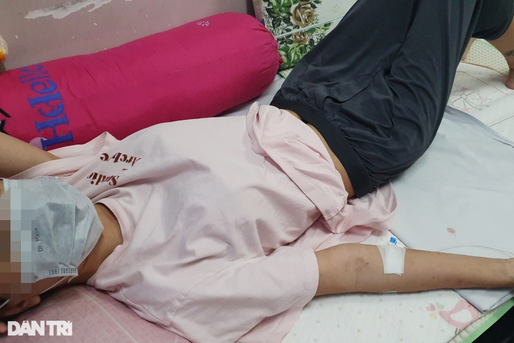 Hai cô gái ở TPHCM đau đớn, mất nửa tỷ đồng vì tiêm filler mông - 2 Hai cô gái ở TPHCM đau đớn, mất nửa tỷ đồng vì tiêm filler mông - 2