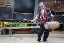 Già làng U80, "quan tòa" uy tín và người nghệ sĩ đa tài của núi rừng