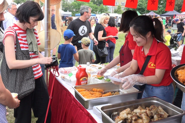 Mang ẩm thực Việt Nam đến bạn bè quốc tế